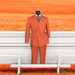 VINCI MEN'S EXECUTIVE DOUBLE BREASTED 2 PIECE BANKER PINSTRIPE SUIT. F-DSS